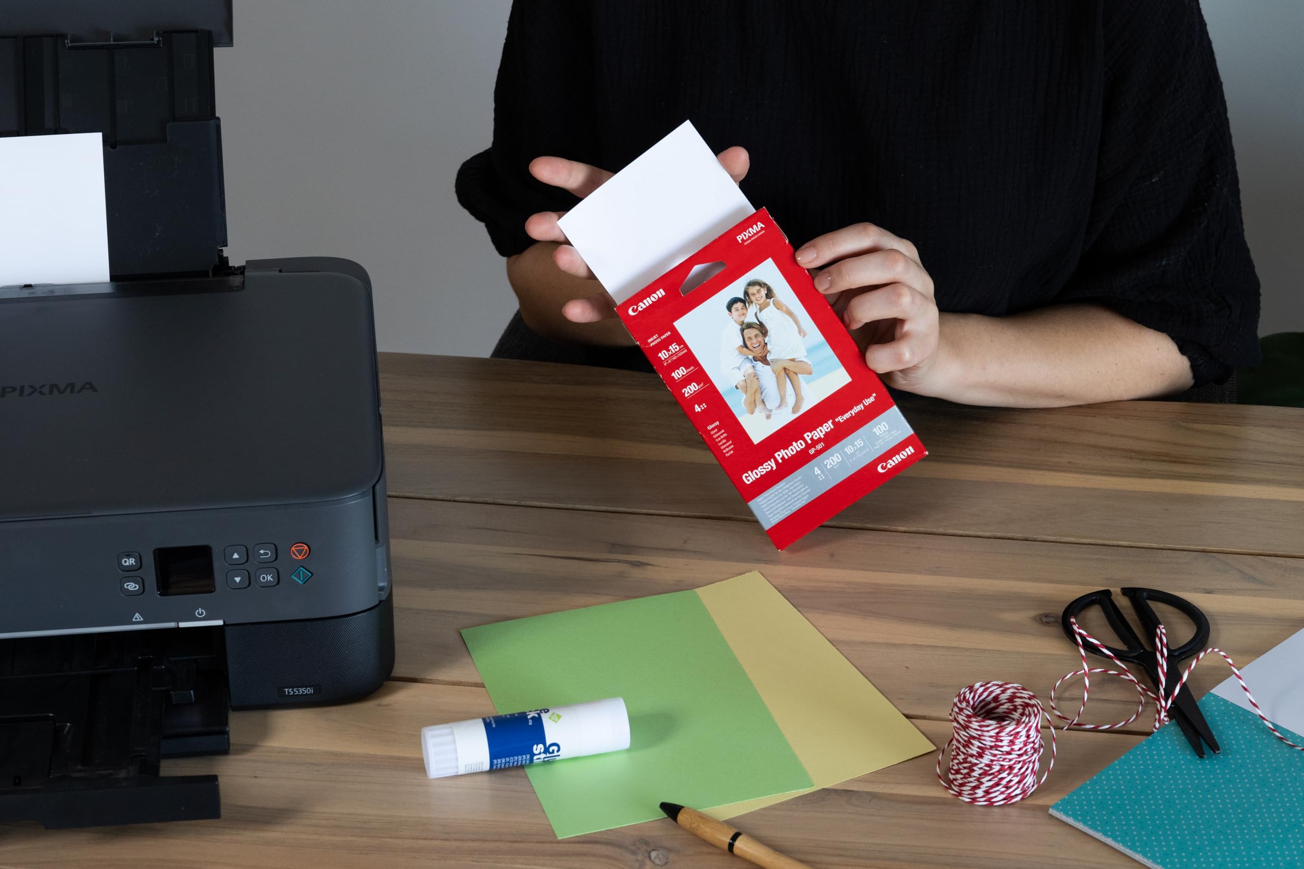 Canon Fotopapier GP-501 glänzend weiß - 10x15cm 100 Blatt für Tintenstrahldrucker - PIXMA Drucker (200 g/qm), PG-40 2