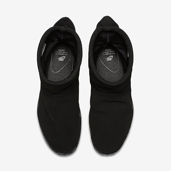 nike air chukka moc