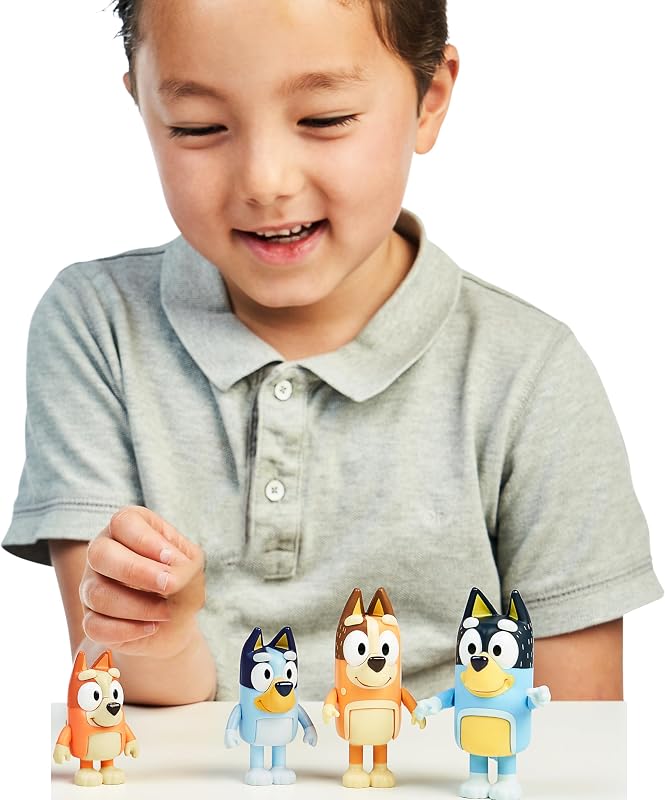 Pack de 4 Figuras Familia, Figuras de 6,3-7,6 cm