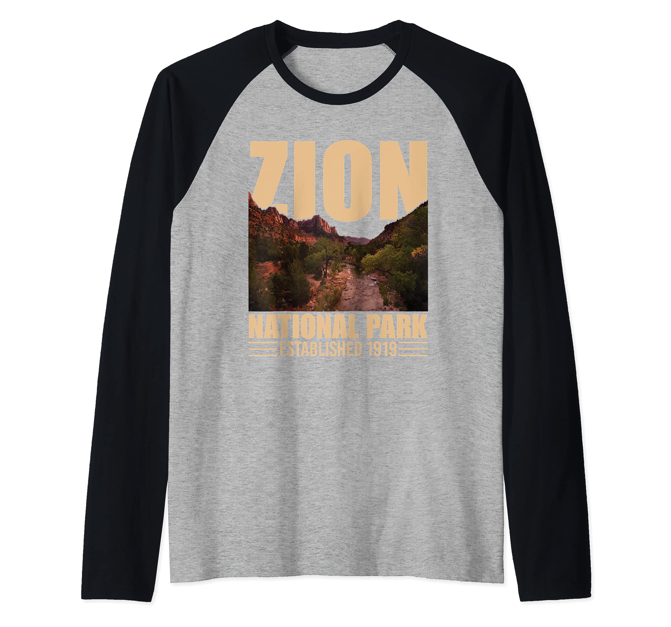 Zion National Park - Retro Hiking & Camping Lover Raglan Baseball Tee