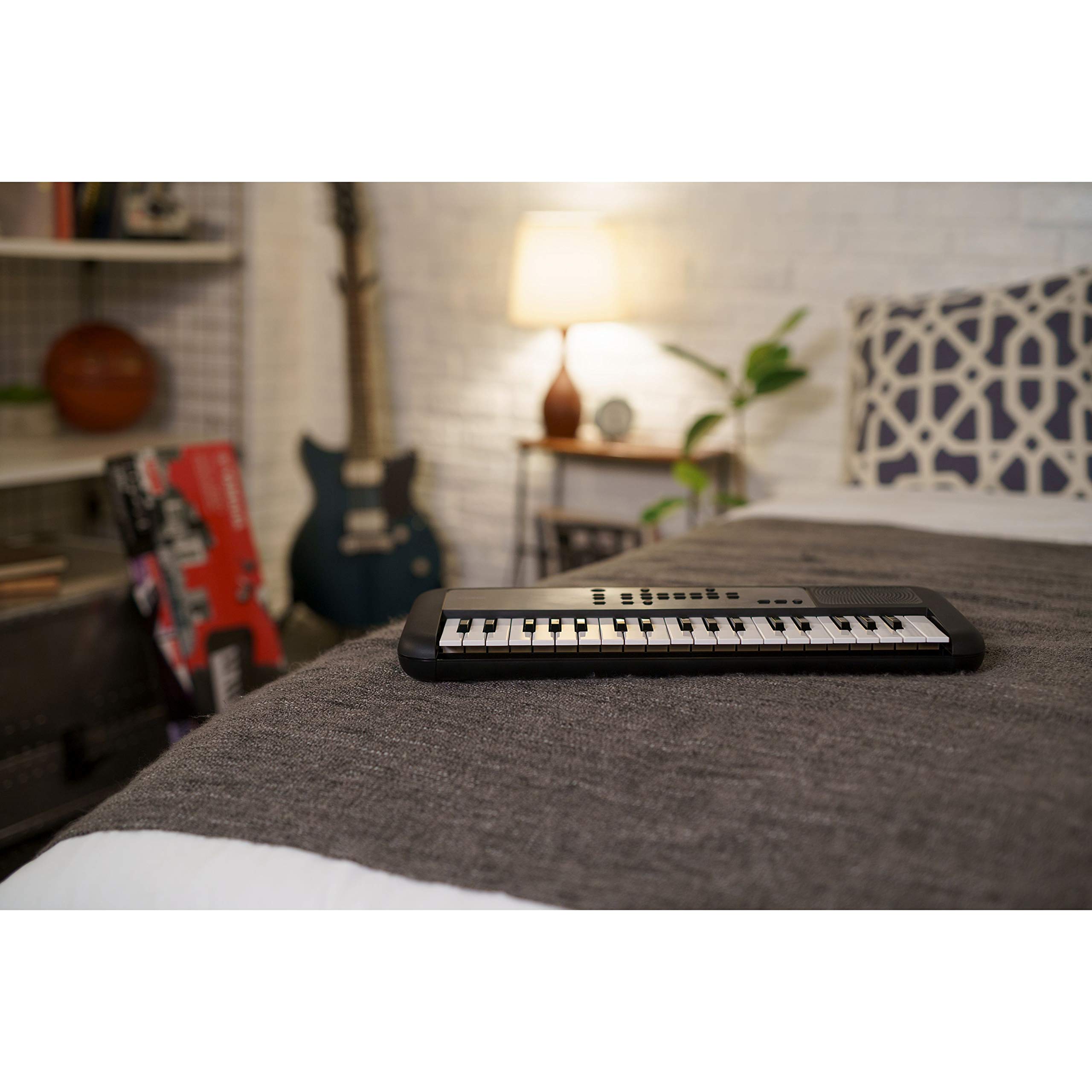 Yamaha PSS-A50 Keyboard, schwarz – Transportables mit großartigem Sound und tollen Effekten – Leichtes mit USB-MIDI Verbindung -Kopfhöreranschluss
