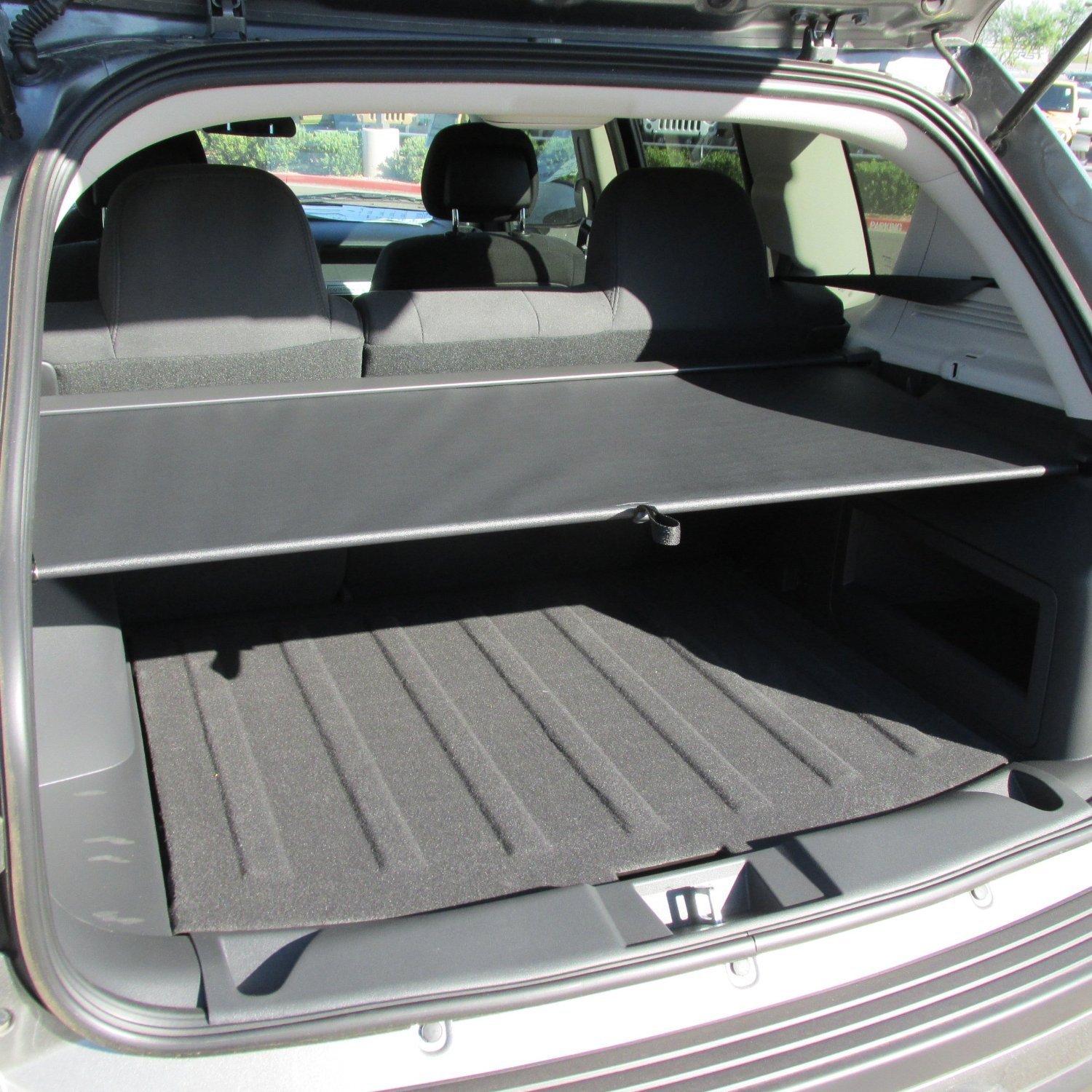 20082016 Jeep Cargo Area Security Cover