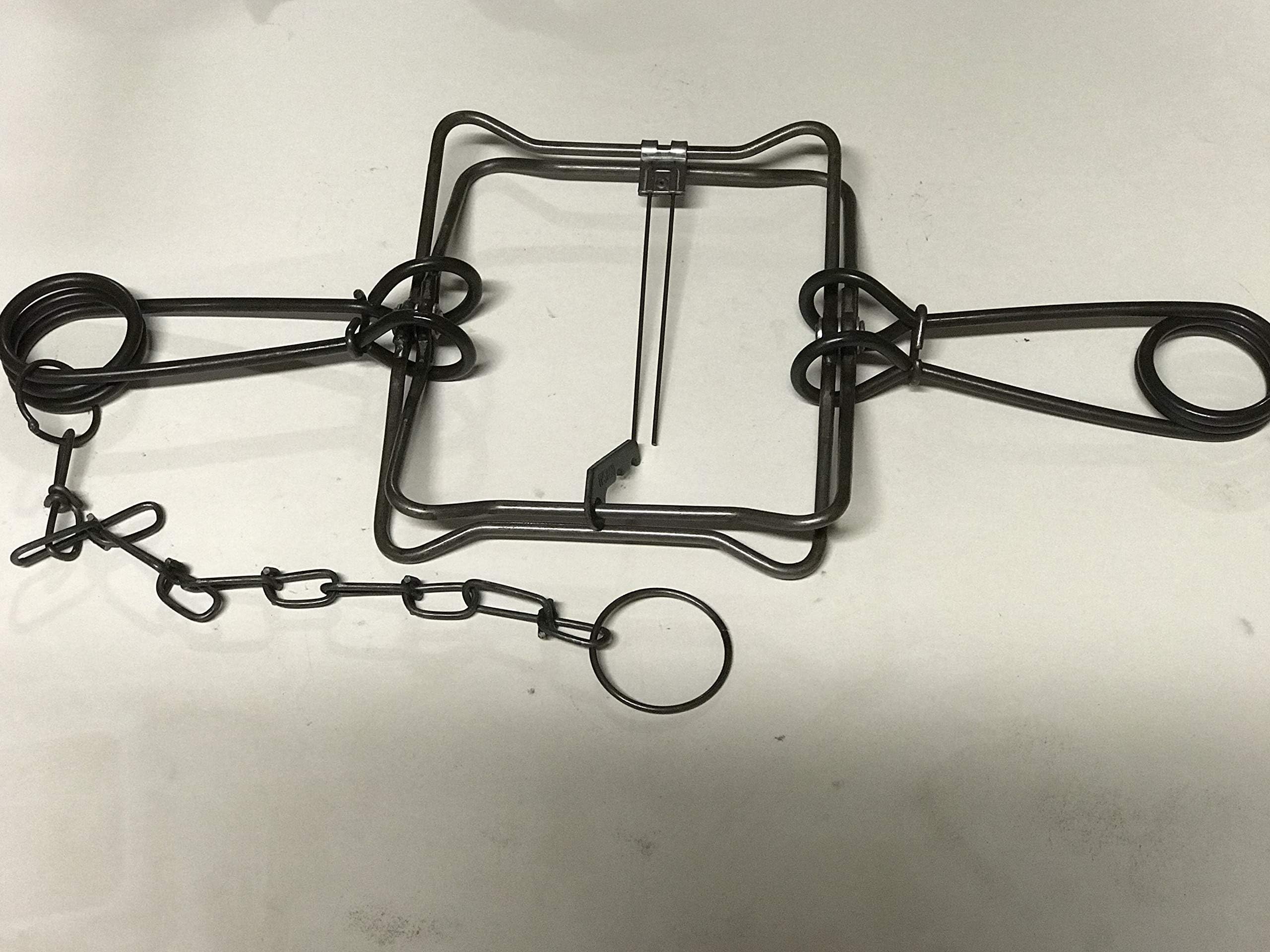 FPS 220 Body Traps Groundhog Raccoon Fox Badger Muskrat Mink