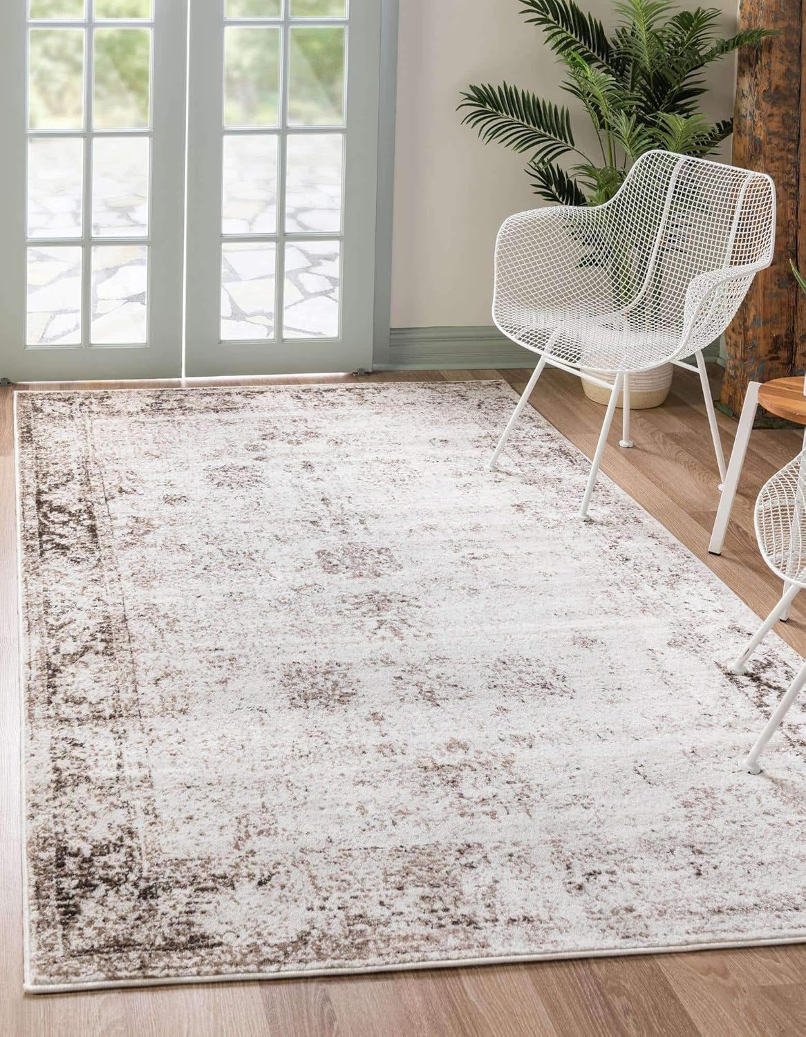 1930 model a carpet on Amazon Com Unique Loom Sofia Collection Traditional Vintage Area Rug 9 X 12 Ivory Brown Furniture Decor
