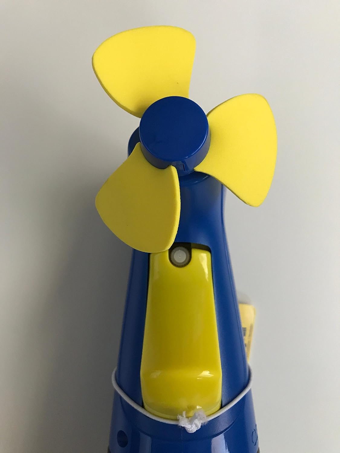 Disney Mickey Mouse O2 Cool Kids Misting Fan