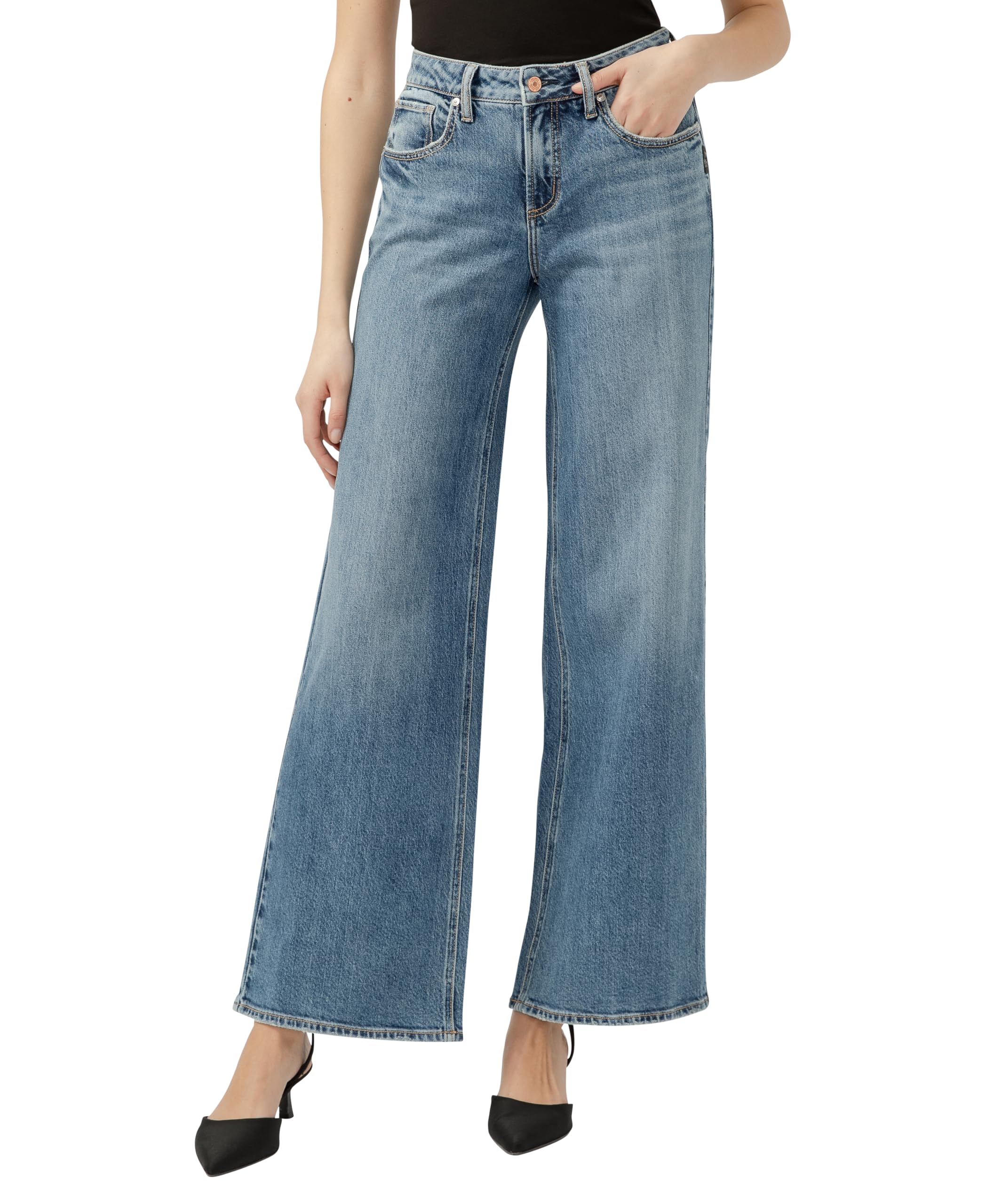 Silver Jeans Co. Women’s Suki Mid Rise Curvy Fit Wide Leg Jeans, Med Wash