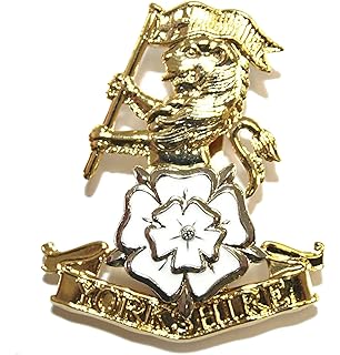 UnknownIssue Yorkshire Regiment Gilt + White Enamel Cap Badge