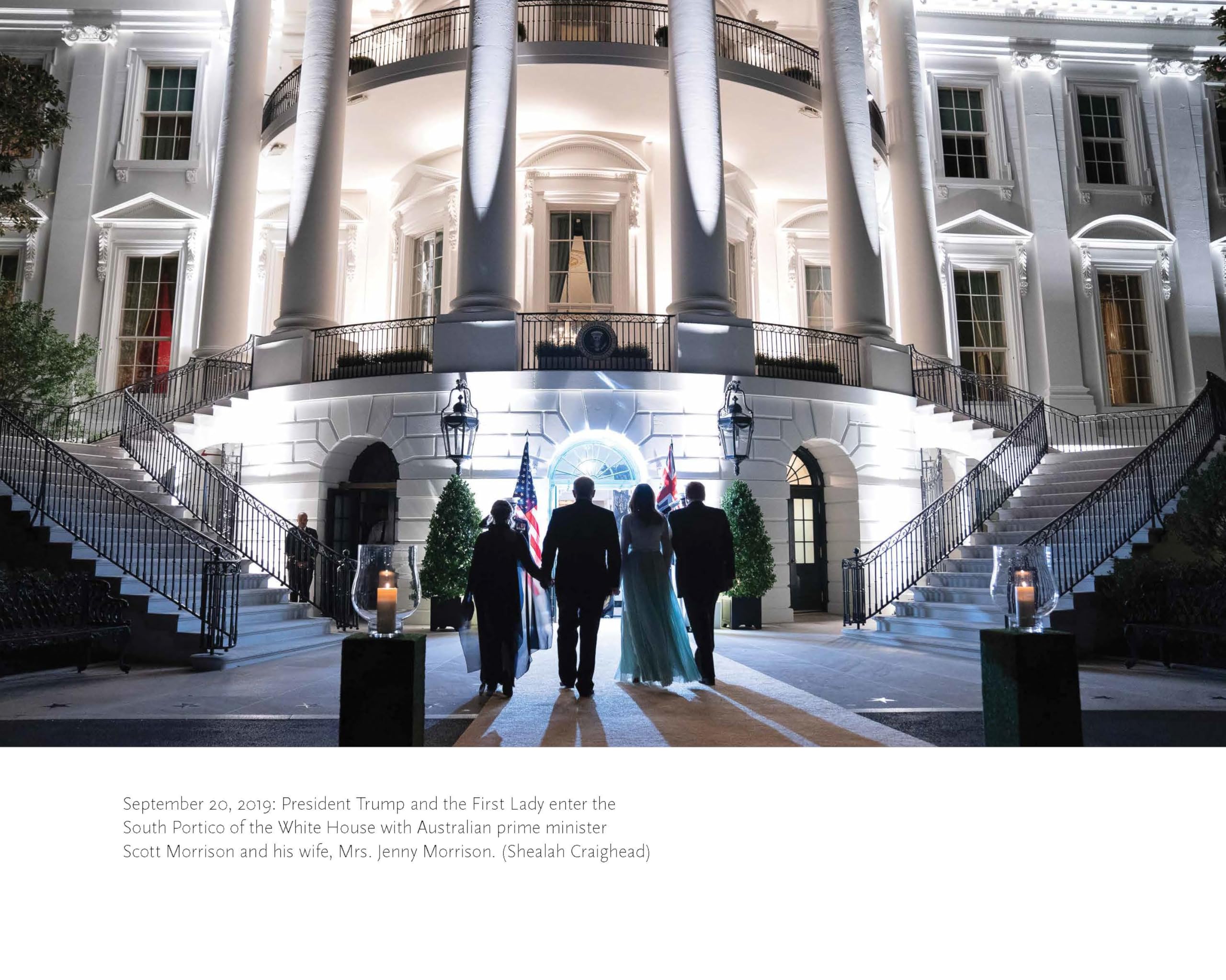 Trump Visuals Mua Trump: An Unprecedented Visual Journey Behind the Scenes of Donald ...