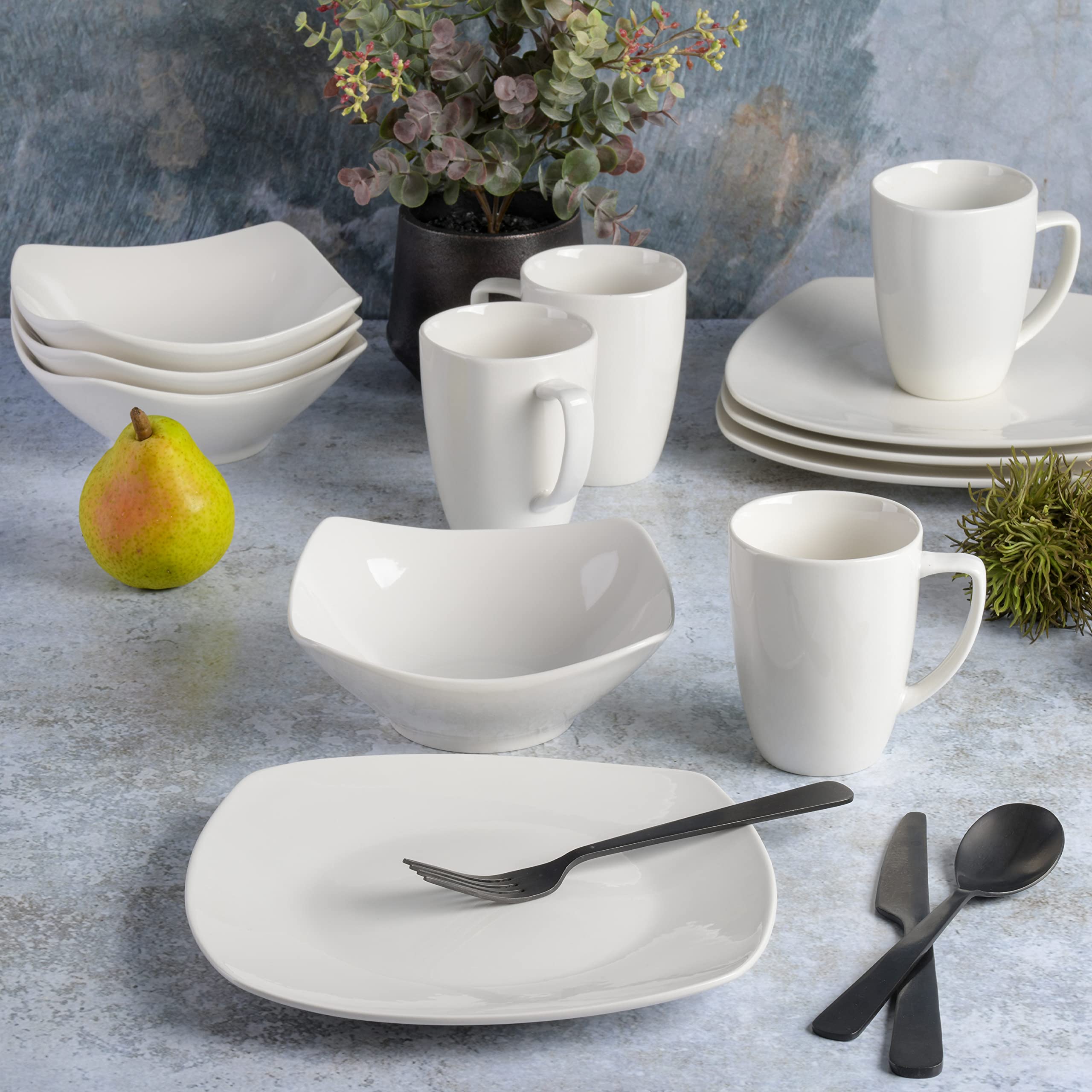 Gibson Home Amelia Court Porcelain Chip and Scratch Resistant Dinnerware set, Service for 4