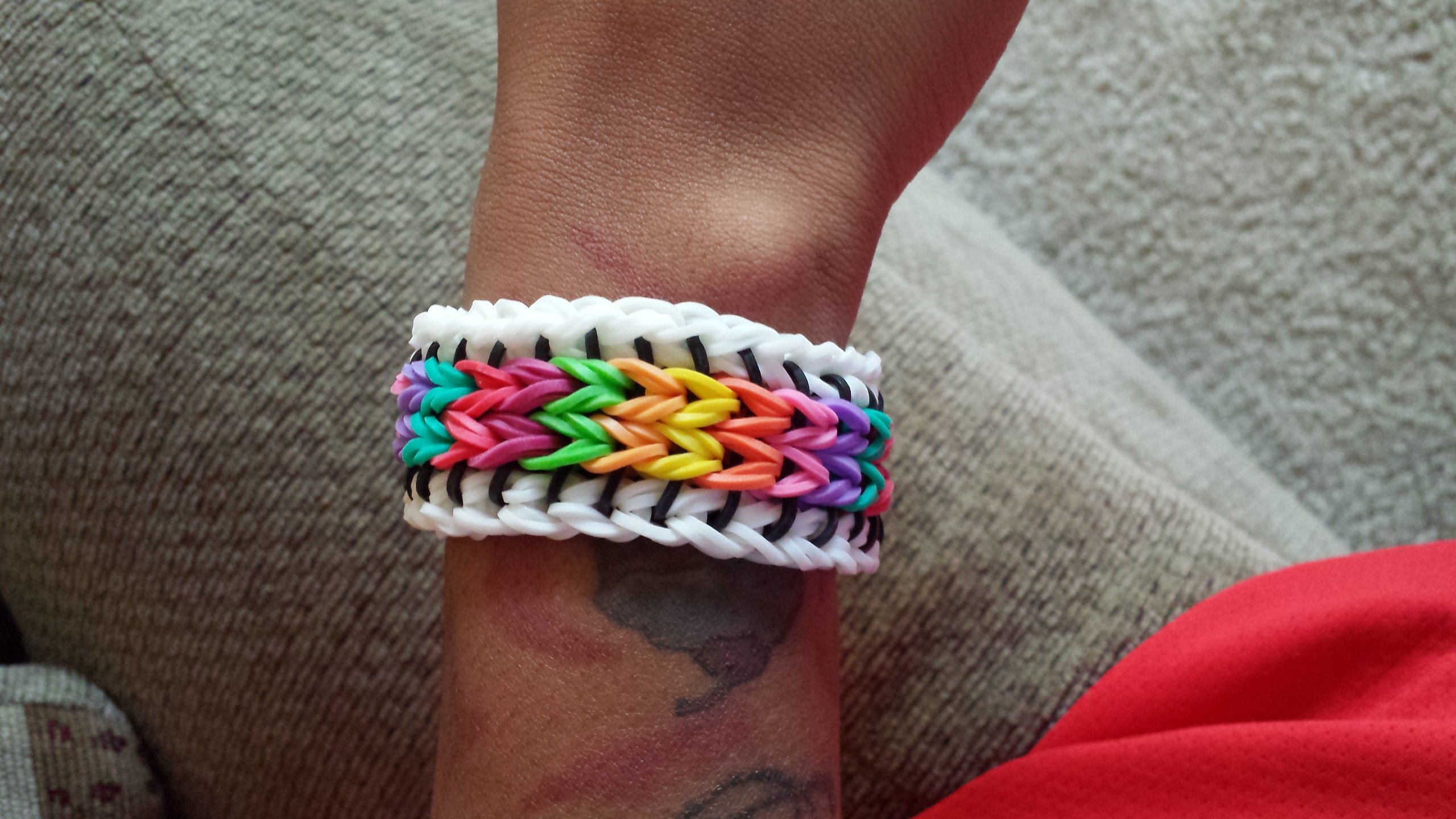 Rainbow Loom Rubberband Bracelet"Sailor Pinstripe" Glow in The Dark