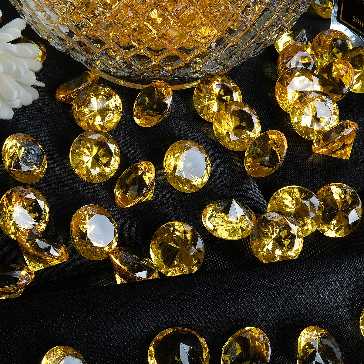 Acrylic Diamond Fake Gems Vase Filler, Babenest 240pcs 3/4 Inch Faux Diamonds Crystals Jewels for Table Scatters Wedding Party Event Arts & Crafts Birthday Decoration Favor (Gold)