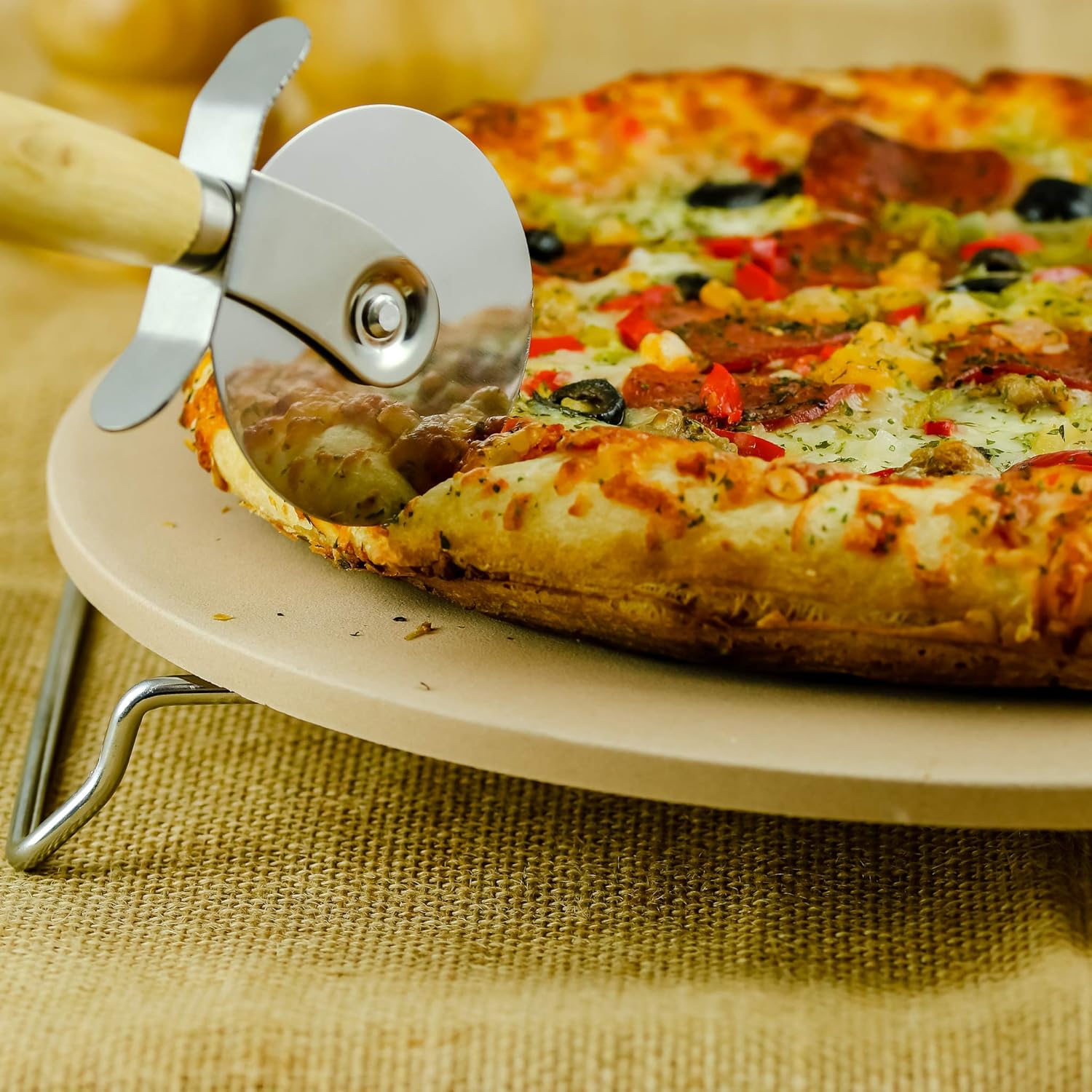 Ovente Ceramic Flat 13 Inch Pizza Stone Set with Crust Cutter Wheel & Metal Rack/Handle, Compact Easy Storage Portable Baking Grilling Stone Thermal Shock Resistance for Oven Grill BBQ, Beige: Kitchen & Dining