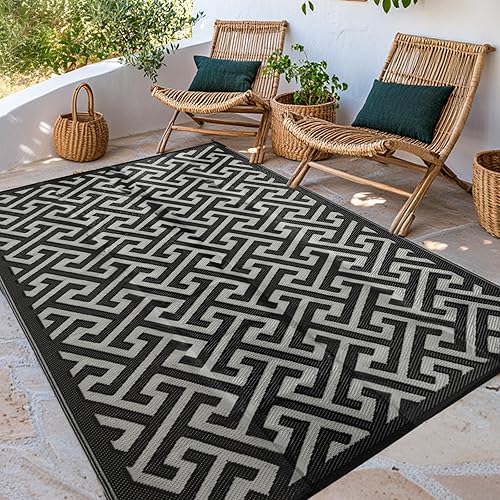 Waterproof Outdoor Rug 4x6 ft, Reversible Plastic Straw Rug, Easy to Clean Patio Rug, Portable Carpet for Patio, RV, Deck, Balcony, Backyard, Picnic, Beach, I-Shaped, Black