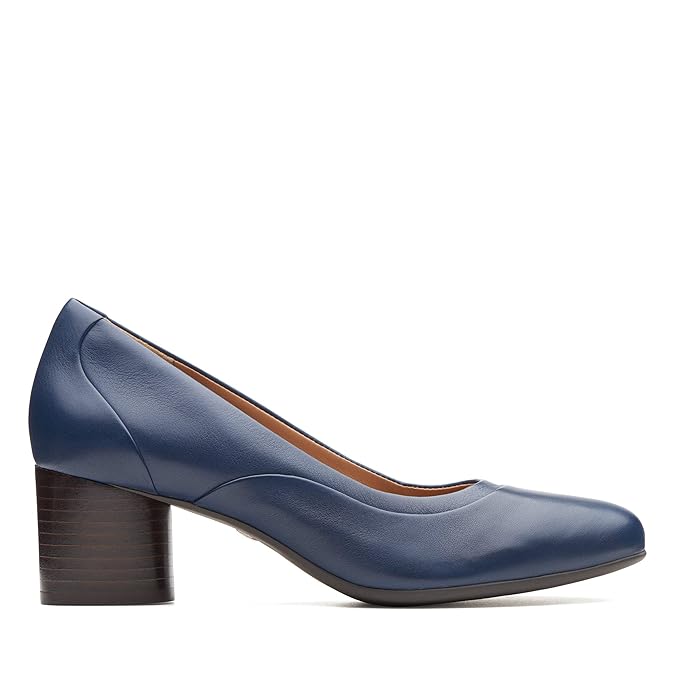Clarks Damen Un Cosmo Step Pumps
