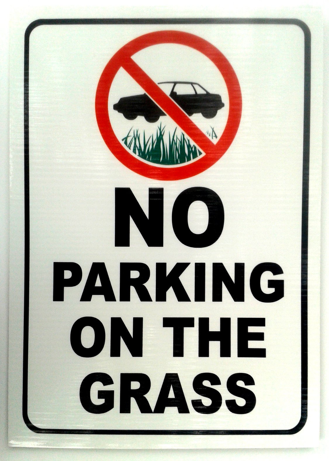 NO PARKING ON THE GRASS CORREX or FOAMEX SIGN A4 A3 A2 WEATHERPROOF FADEPROOF (A4 (297mmx210mm))