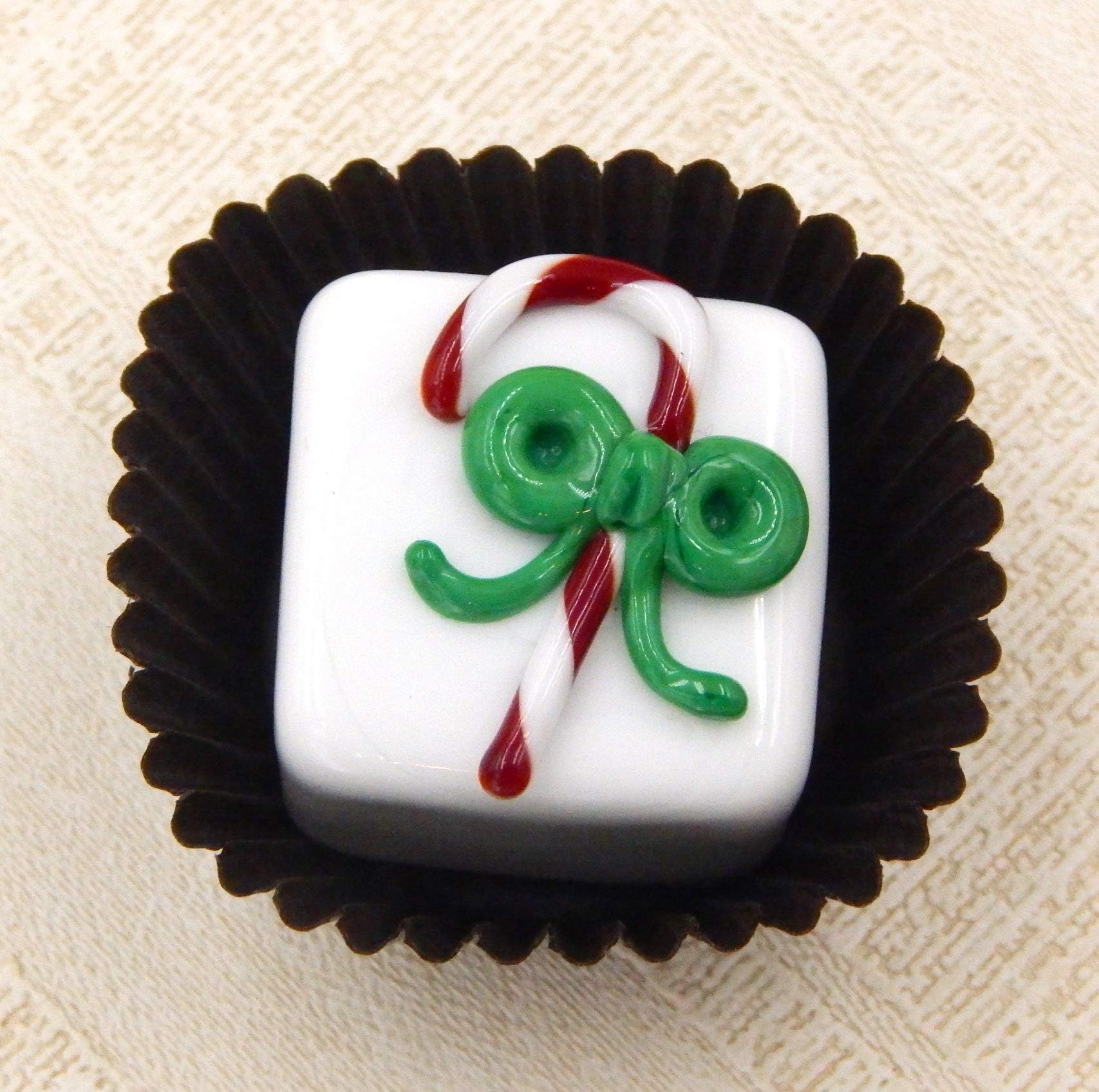Christmas Candy Cane Handmade Art Glass White Chocolate Gift Sculpture Home Décor