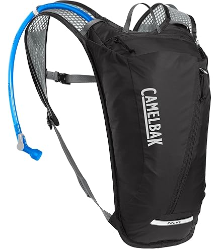 Amazon.com : CamelBak Classic Light Bike Hydration Pack 70oz