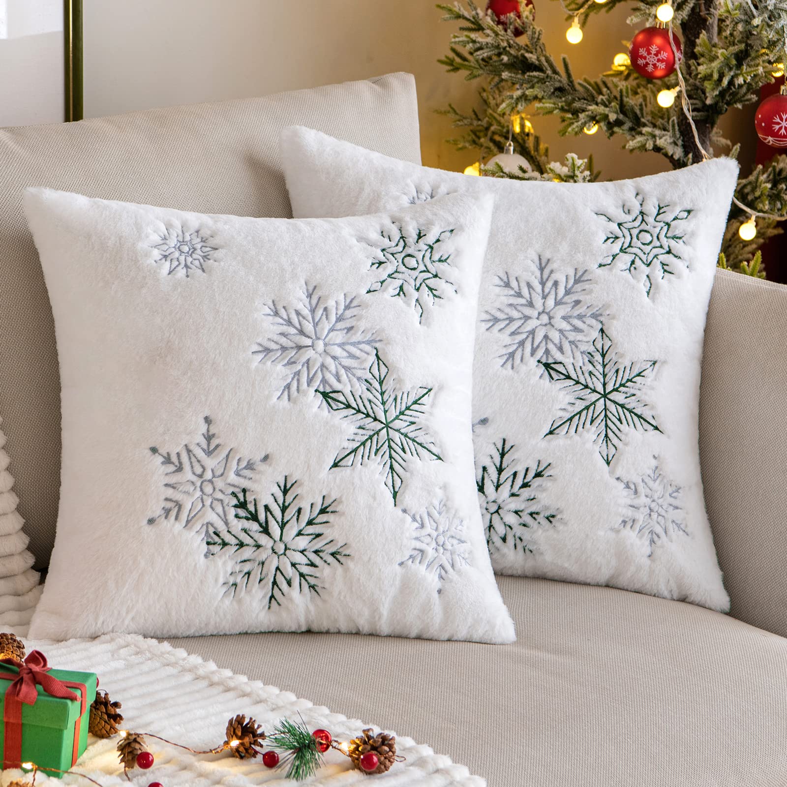 MIULEE Set of 2 Christmas Cushion Covers Snow Embroidery Decorative Pillowcase Faux Fur Soft and Cosy Cushion Cover Sofa Cushion Decorative Cushion Decoration for Living Room 45x45cm Dark Green