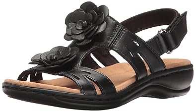 clarks womens sandals amazon