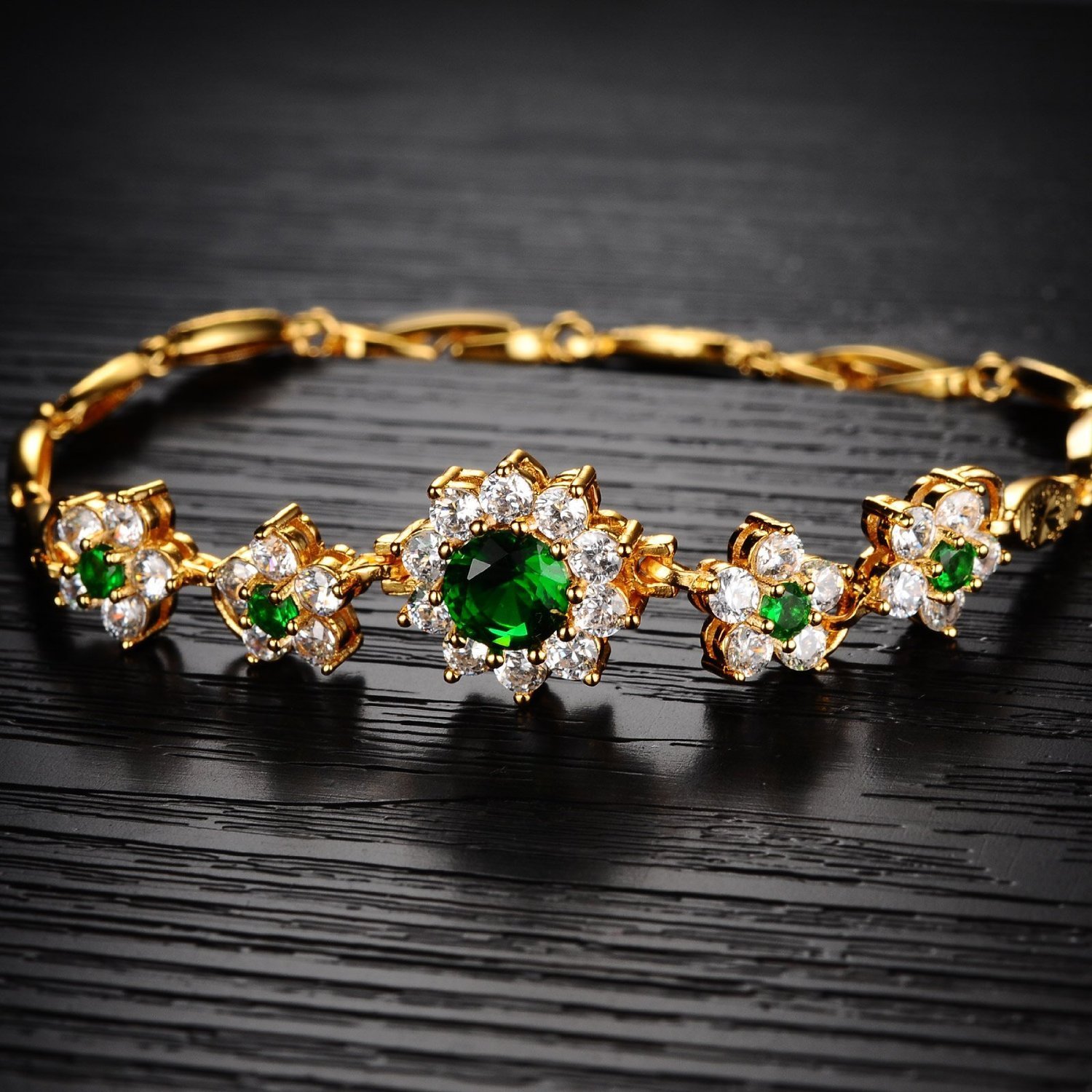 Women Bracelets, Kredy 18K Gold Adjustable Emerald Love Flower Link Bangles Bracelets for Women Girls