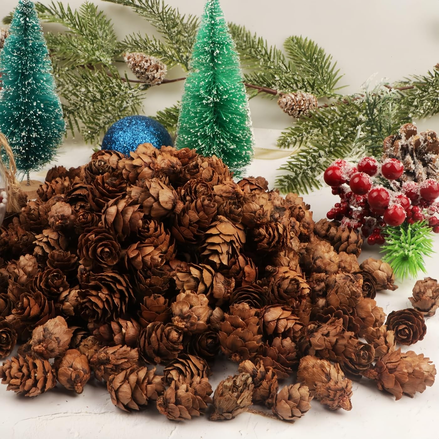 60P Natural Pine Cones for Christmas Wreath Making Supplies,Christmas Pine Cones Like a Peak Tower PineCone Different Size,Autumn Decor for Fall,Wedding,Mini Pinecones Xmas Tree Craft Florist Decor