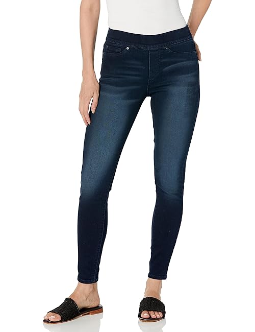 Levi Strauss Signature Gold Women's Totally Shaping Pull-on Skinny Jeans (Available in Plus Size), Immaculate, 2 Short