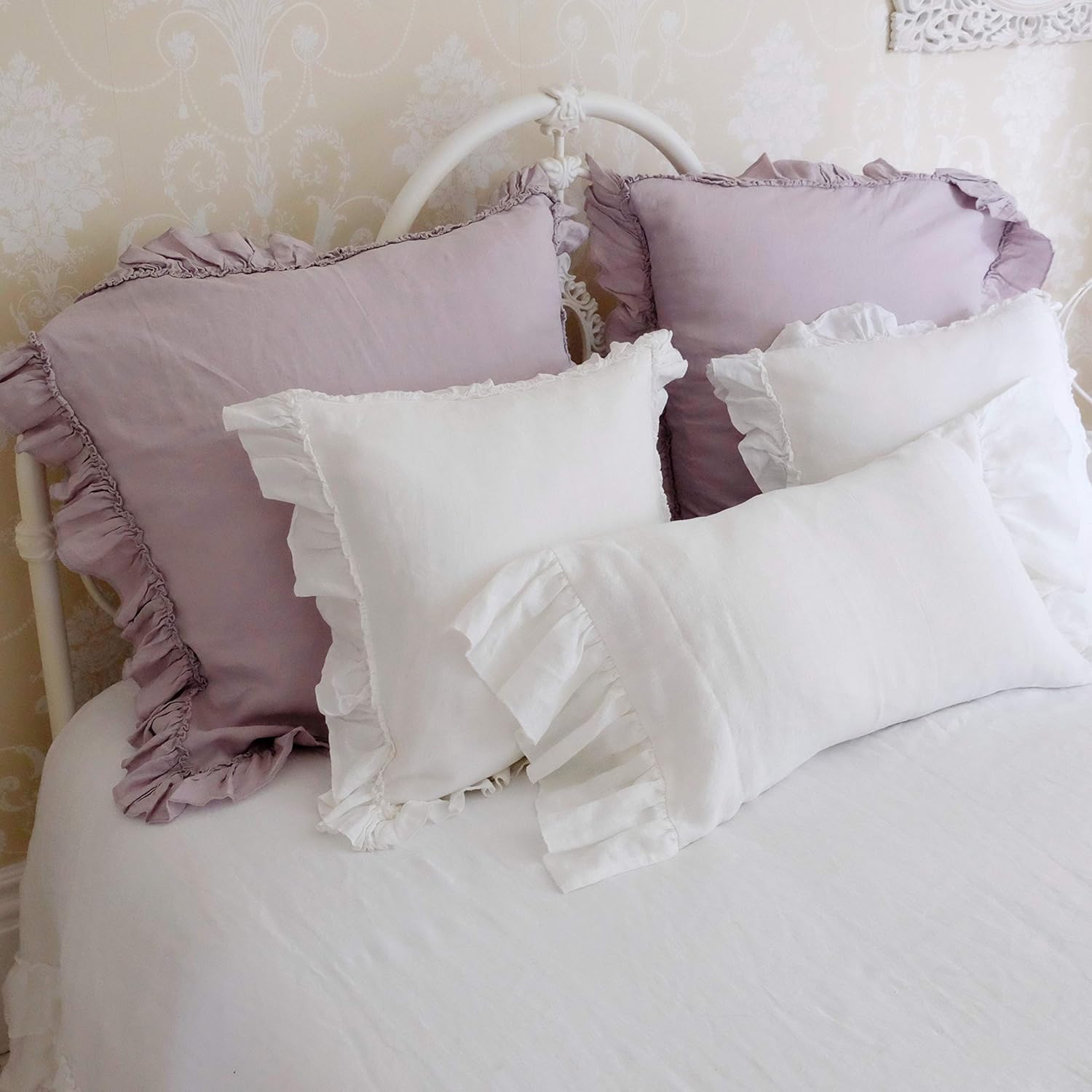 chic decor pillows