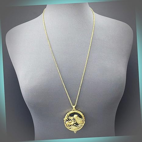 amazon com new gold color finish chain frog water flower design 5x magnifying glass pendant wonderful necklace ali n2602e gift for women girls charm necklace by innabest arts crafts sewing new gold color finish chain frog water flower design 5x magnifying glass pendant wonderful necklace ali n2602e gift for women girls charm necklace by