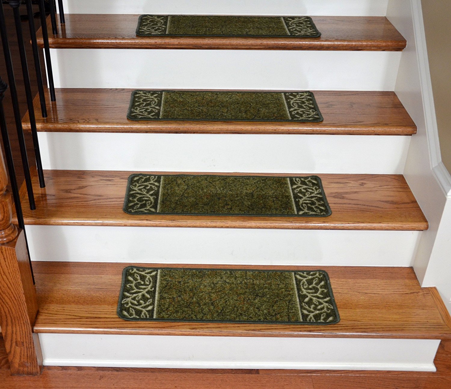 Dean Washable NonSkid Carpet Stair Treads Garden Path Green (13