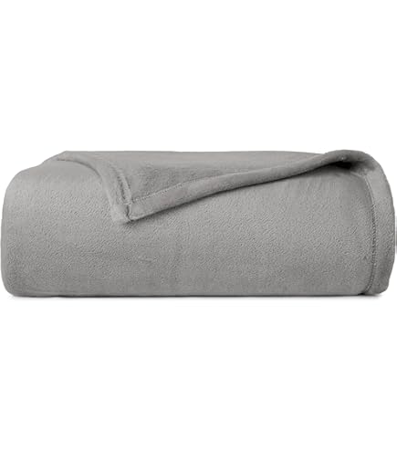 Amazon.com: Kate Spade Full/Queen Fleece Blanket - Navy : Home