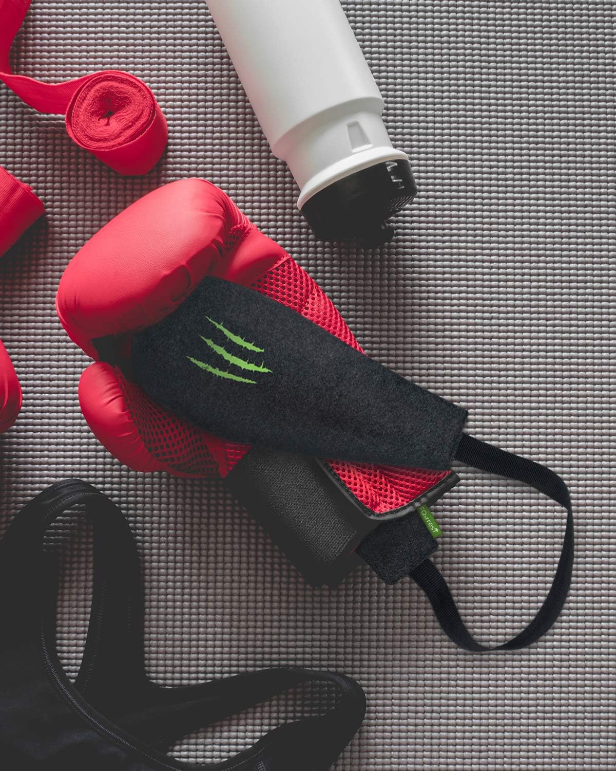 FO2RREST Glove Deodorizers for Boxing - Odor Eliminator and Moisture Absorber for Sports Gloves, Air Purifying Bags : Sports & Outdoors