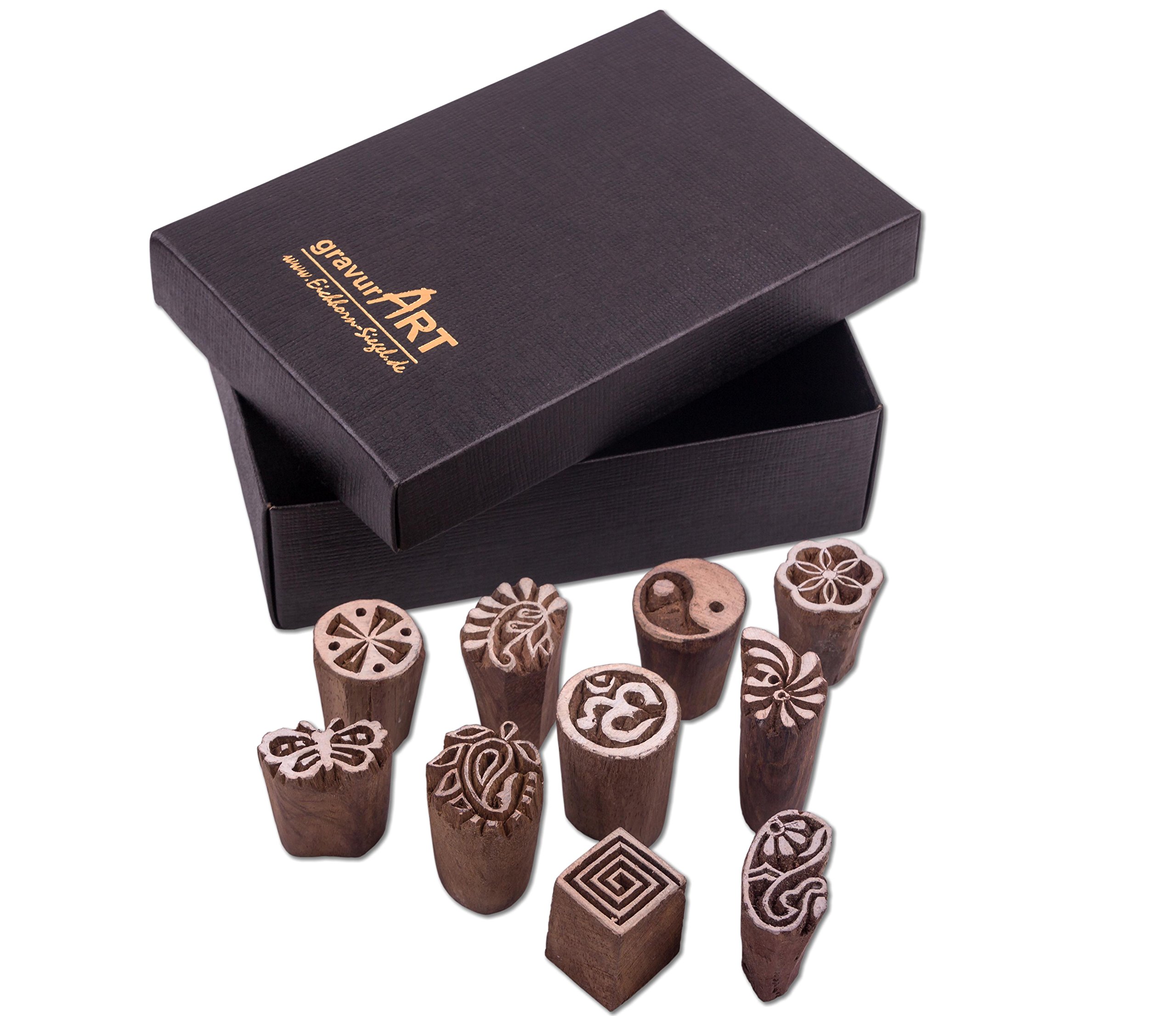 10 small wooden stamps, textile stamps, hand-carved, assorted designs, for textile printing or as a decorative object.