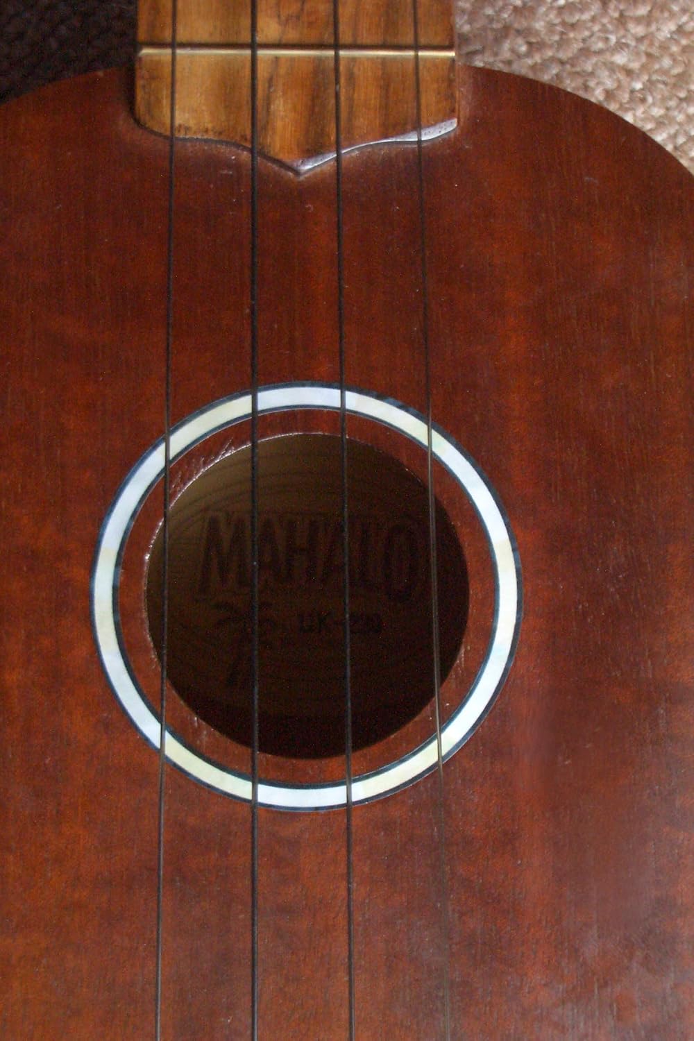 Inlaystickers for Soprano Ukuleles - Soundhole Rosette/Purfling - White Pearl UKR-278W-S - Image 3