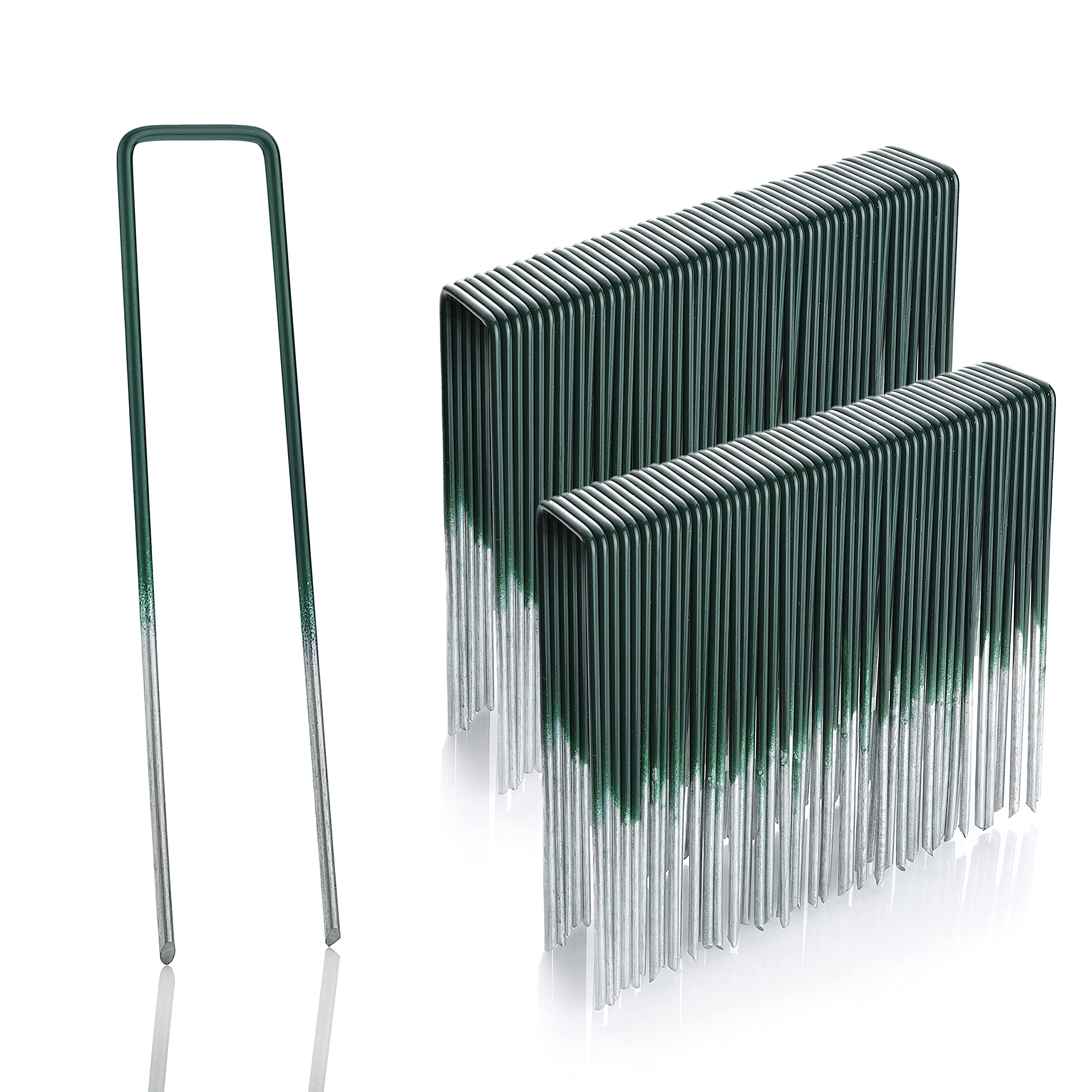 GardenMate Pack of 100 Artificial Grass Garden Securing Pegs – Flat head, half-green hot-dip galvanised steel - L 150mm W 25mm Thickness 2.9mm