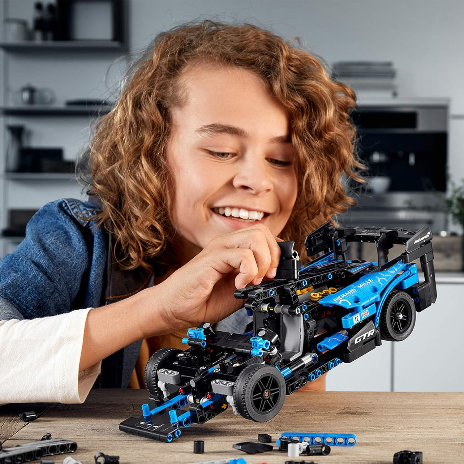 LEGO Technic McLaren Senna GTR 42123 Toy Car Model Building Kit; Build and Display an Authentic McLaren Supercar, New 2021 (830 Pieces): Toys & Games