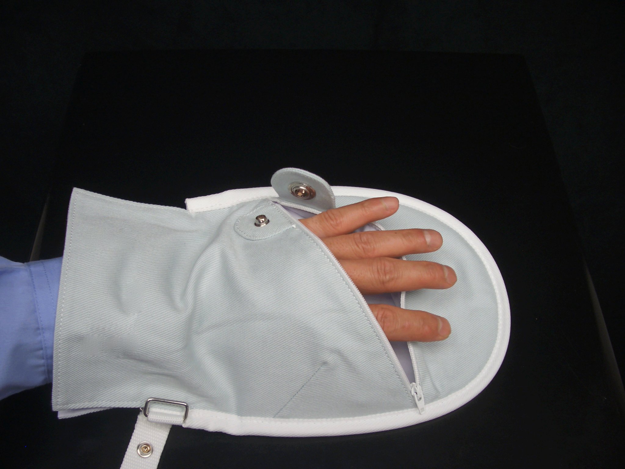 Carefree Safe Mitts Alzheimer Dementia Protective Gloves Introducing