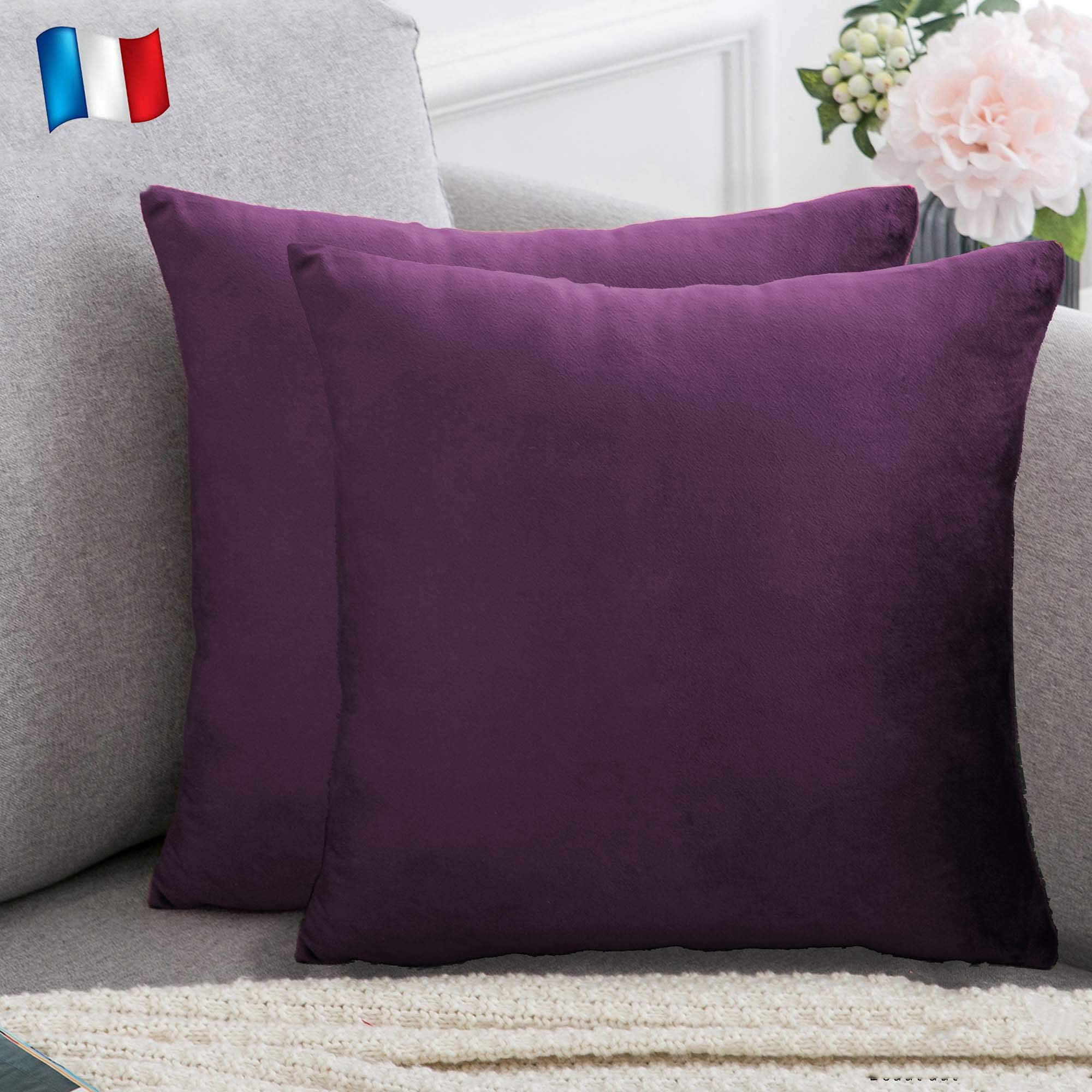 Douceur De Plumes Set of 2 Cushion Cover Aubergine Purple Velvet 20x20 Inch Plain, Soft and Modern Rectangular Pillowcase for Scandinavian purple, Sofa Lounge (2 Aubergine)