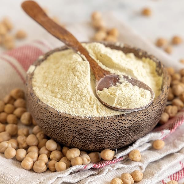 YUPIK ORGANIC CHICKPEA FLOUR, 2.2 LB (35.2 OZ), GARBANZO BEANS FLOUR, FINELY GROUND FROM WHOLE CHICKPEAS, NON-GMO, GLUTEN-FREE, VEGAN, KOSHER, USDA CERTIFIED, GREAT FOR BAKING, COOKING & BATTERS