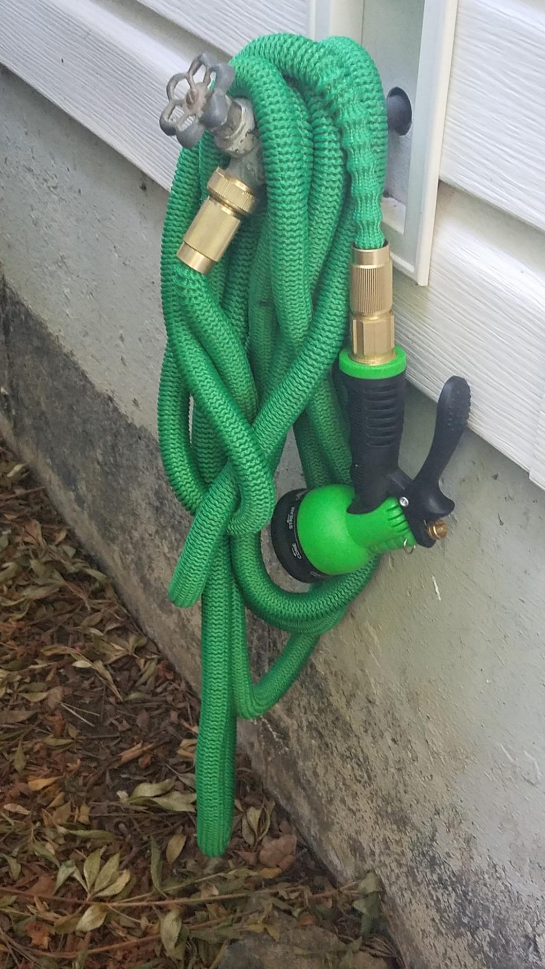 15/mo Finance Flexi Hose with 8 Function Nozzle, Lightweight