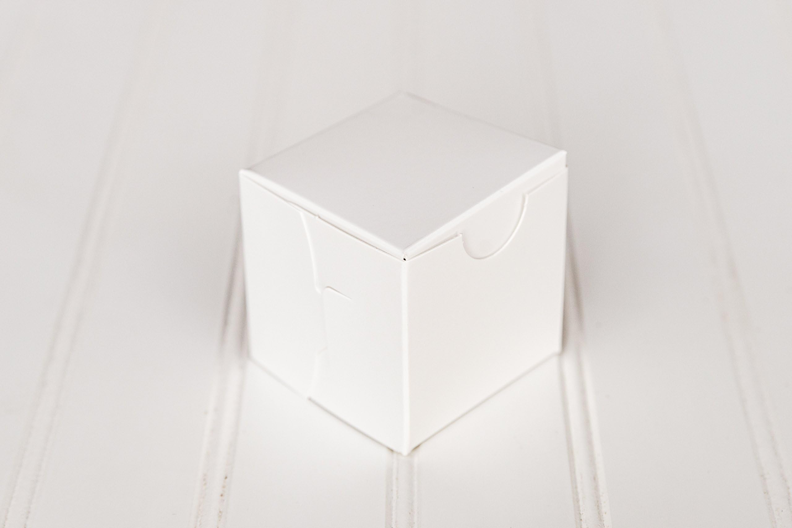 12 White Mini Cupcake Boxes Without Window 2.5 x 2.5 x 2.5 Inches