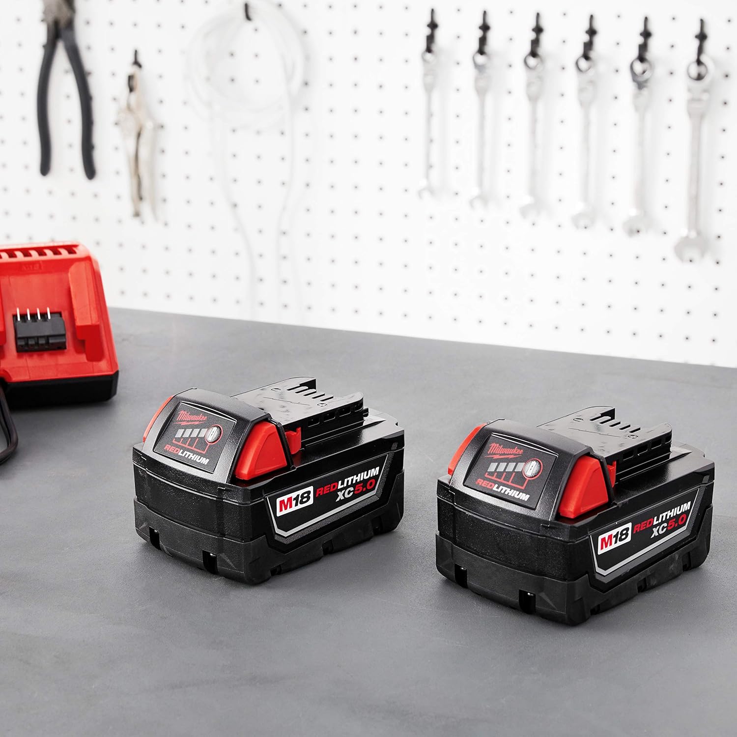 Milwaukee 48-11-1852 M18 REDLITHIUM XC 5.0 Ah Extended Capacity Battery (2 pack) - - 