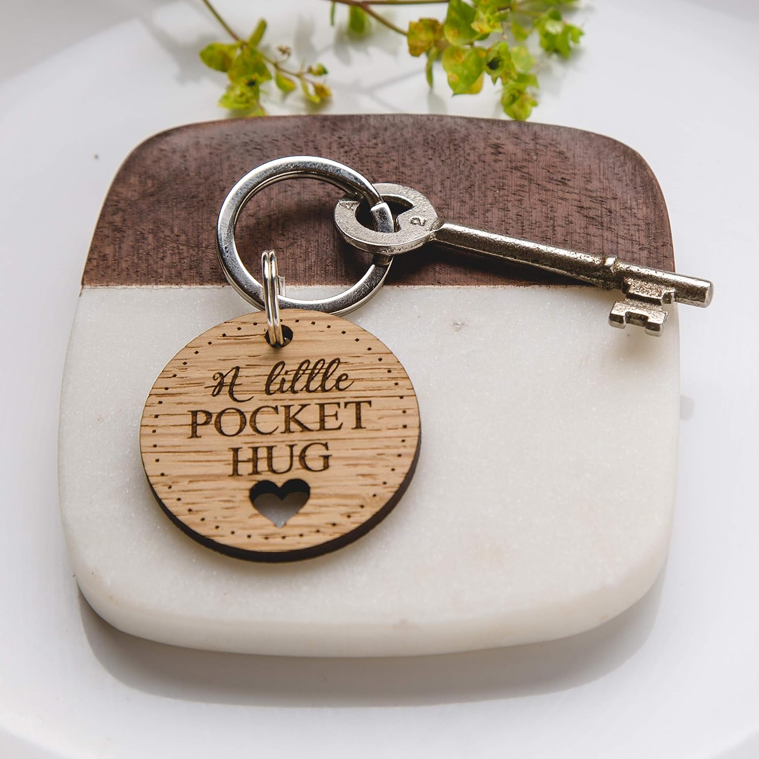The Laser Engraving Company Pocket Hug Token Oak Keyring, Isolation Gift Key Ring, Missing You Keychain, Thinking Of You - Image 3