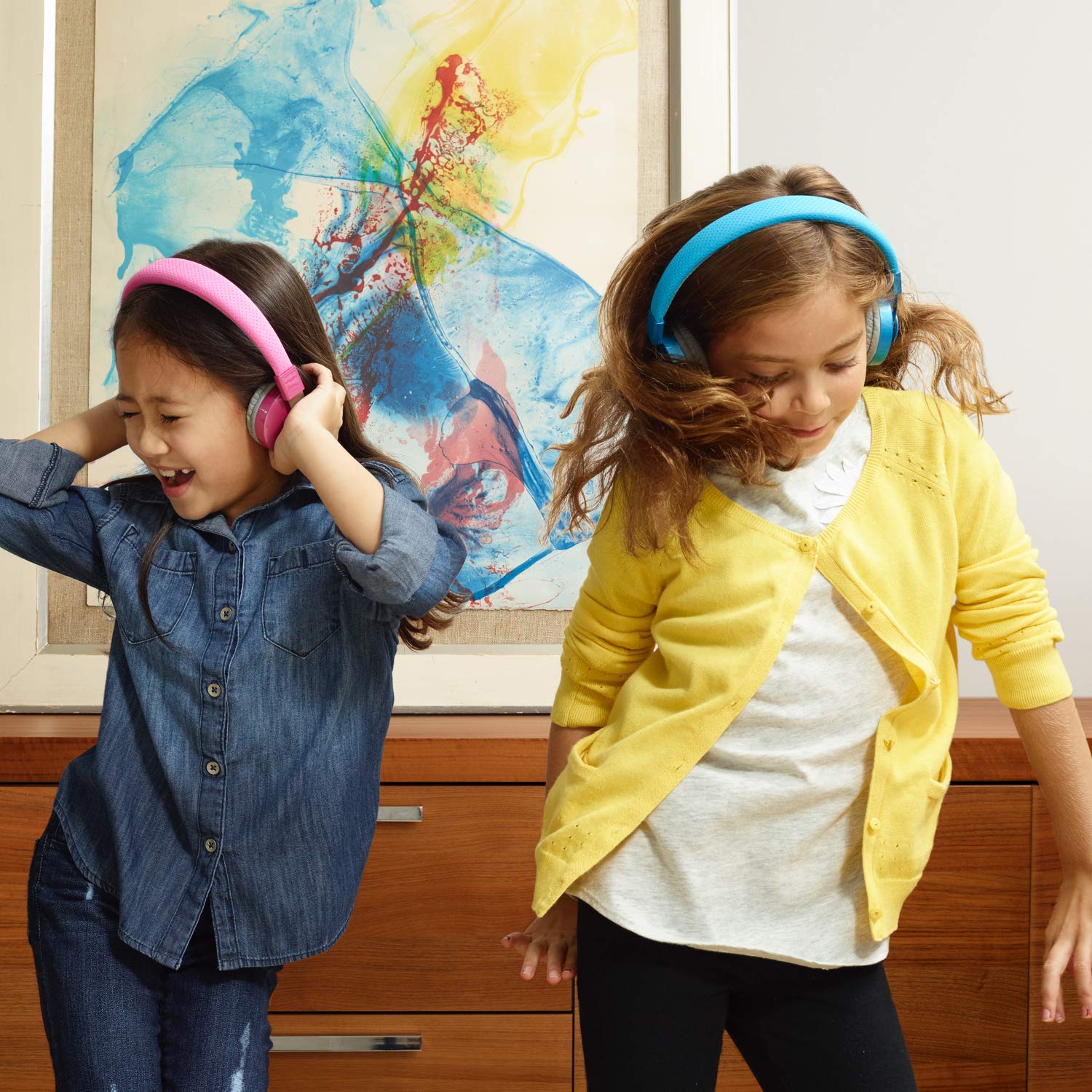 LilGadgets Untangled Pro On-Ear Wireless Kids Headphones for School, Microphone, Volume Limited, SharePort Technology, SoftTouch Padding, Green