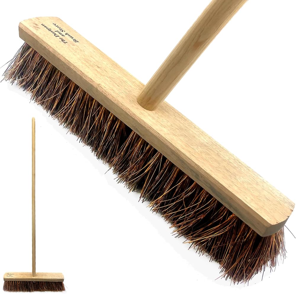 TDBS 18in Outdoor Garden Broom with Wooden Handle and Bassine Bristles
