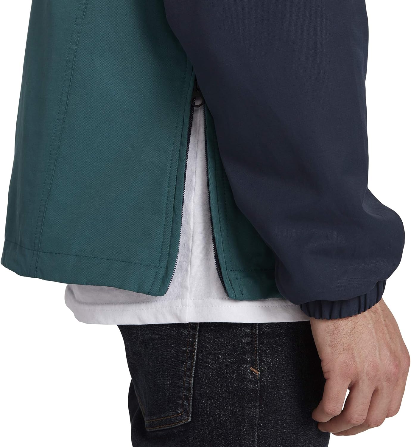 Volcom mens Volcom Men's Wilfred Windbreaker Jacket: Clothing