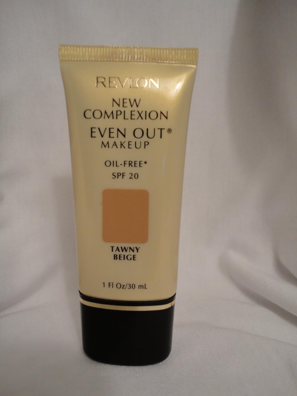Revlon New Complexion Even Out Makeup, Tawny Beige (SPF 20) Oil Free, 1 Fl. Oz.