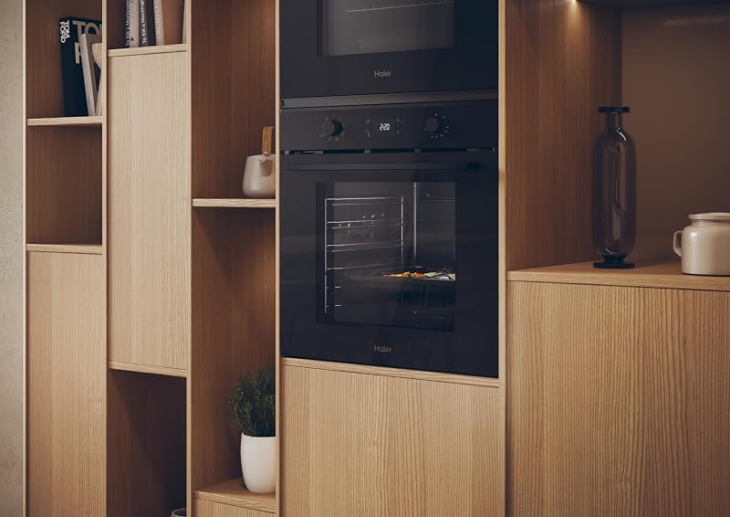 Série ID 2 H6 ID2P3T1HTB - Forno multifunção, hidrolítico, capacidade de 78L, 1 prateleira e 1 tabuleiro, 9 funções, ecrã com LED branco, guia telescópica, 2 vidros na porta, preto