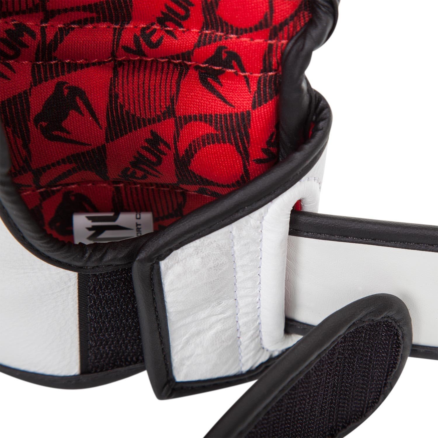 Venum Undisputed 2.0 MMA Gloves: Sports & Outdoors