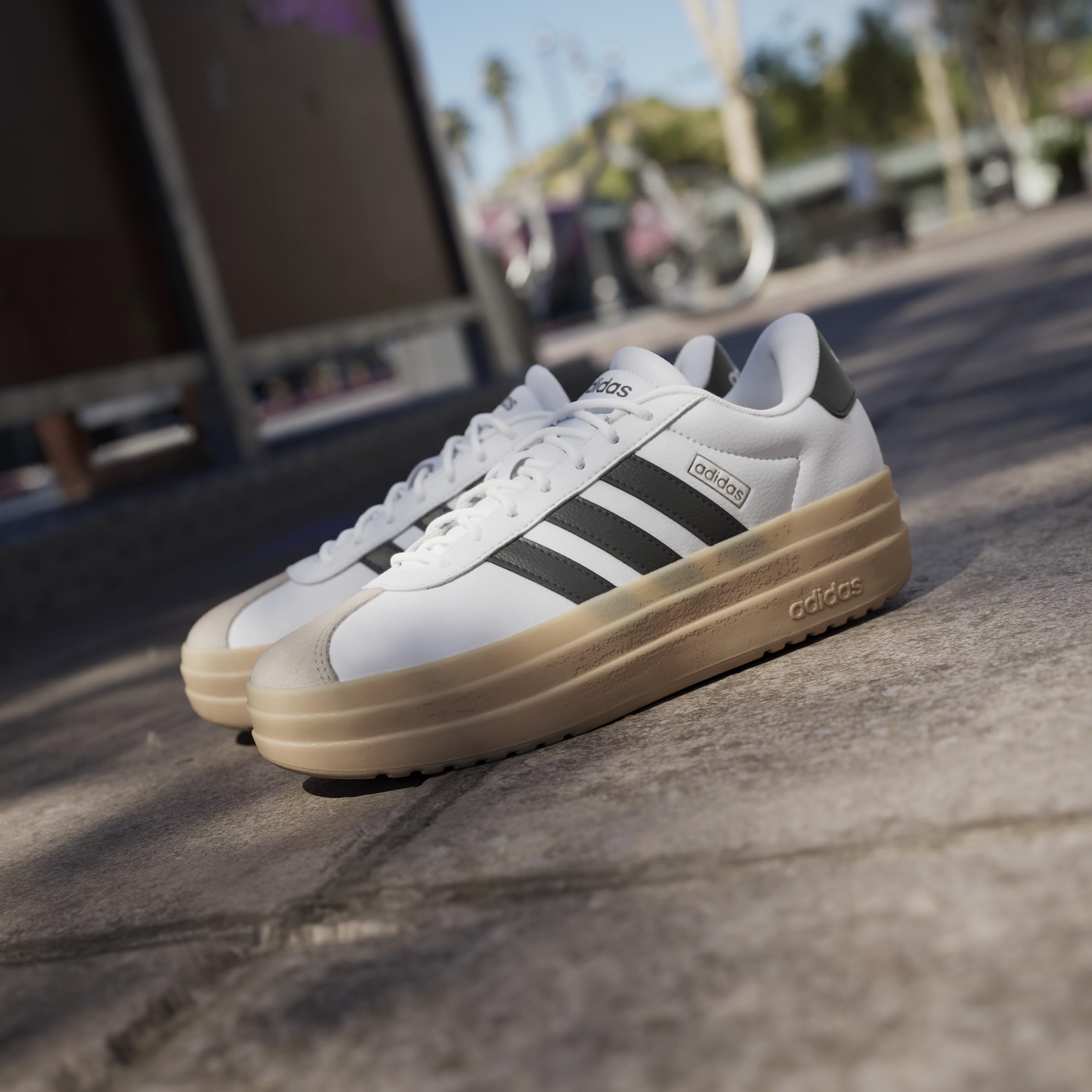 adidas Damen Vl Court Bold Shoes, FTWR White/Core Black/Wonder Beige, 36 2/3 EU 5