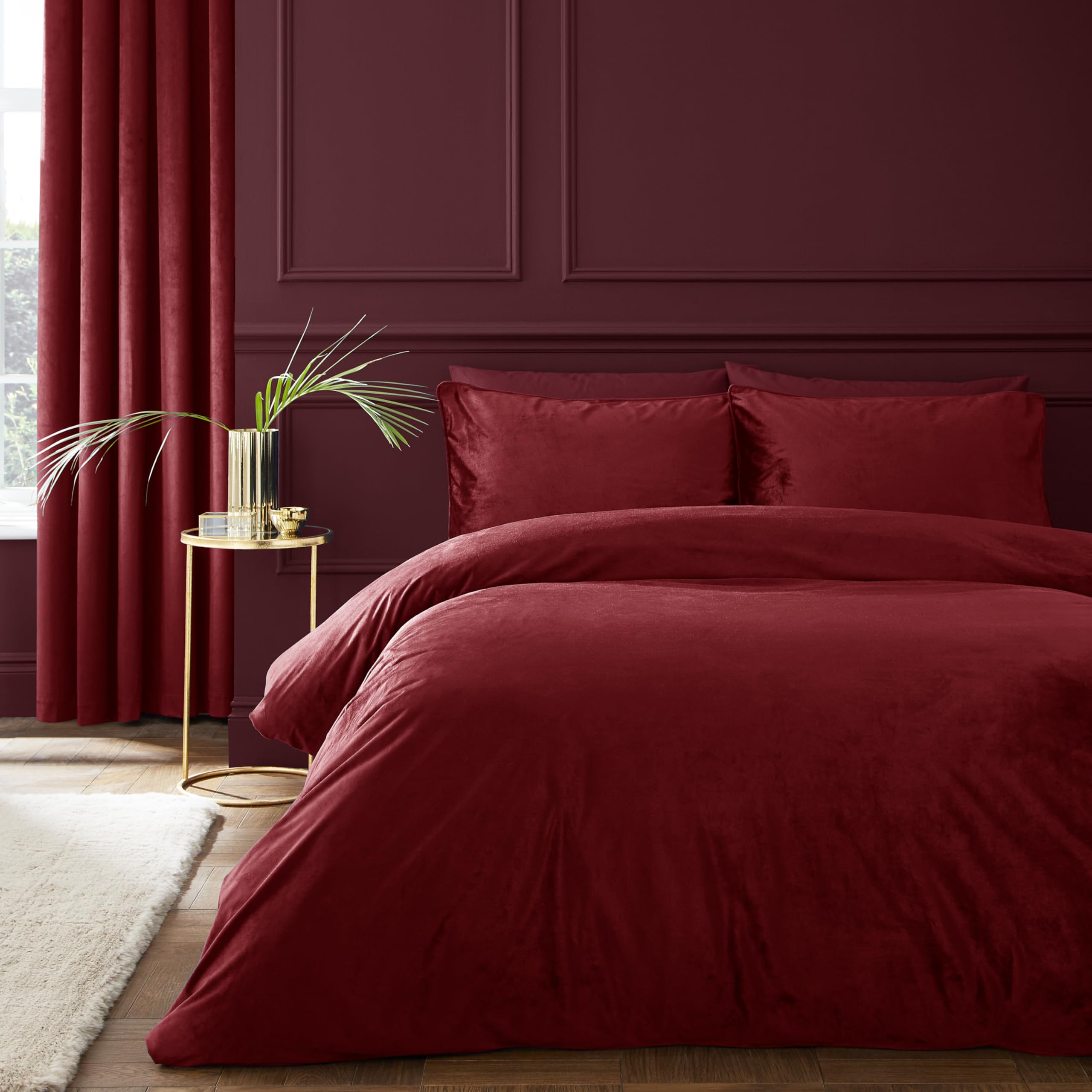 Catherine Lansfield Kingsley Soft Matt Velvet Double Duvet Cover Set with Pillowcases Raspberry